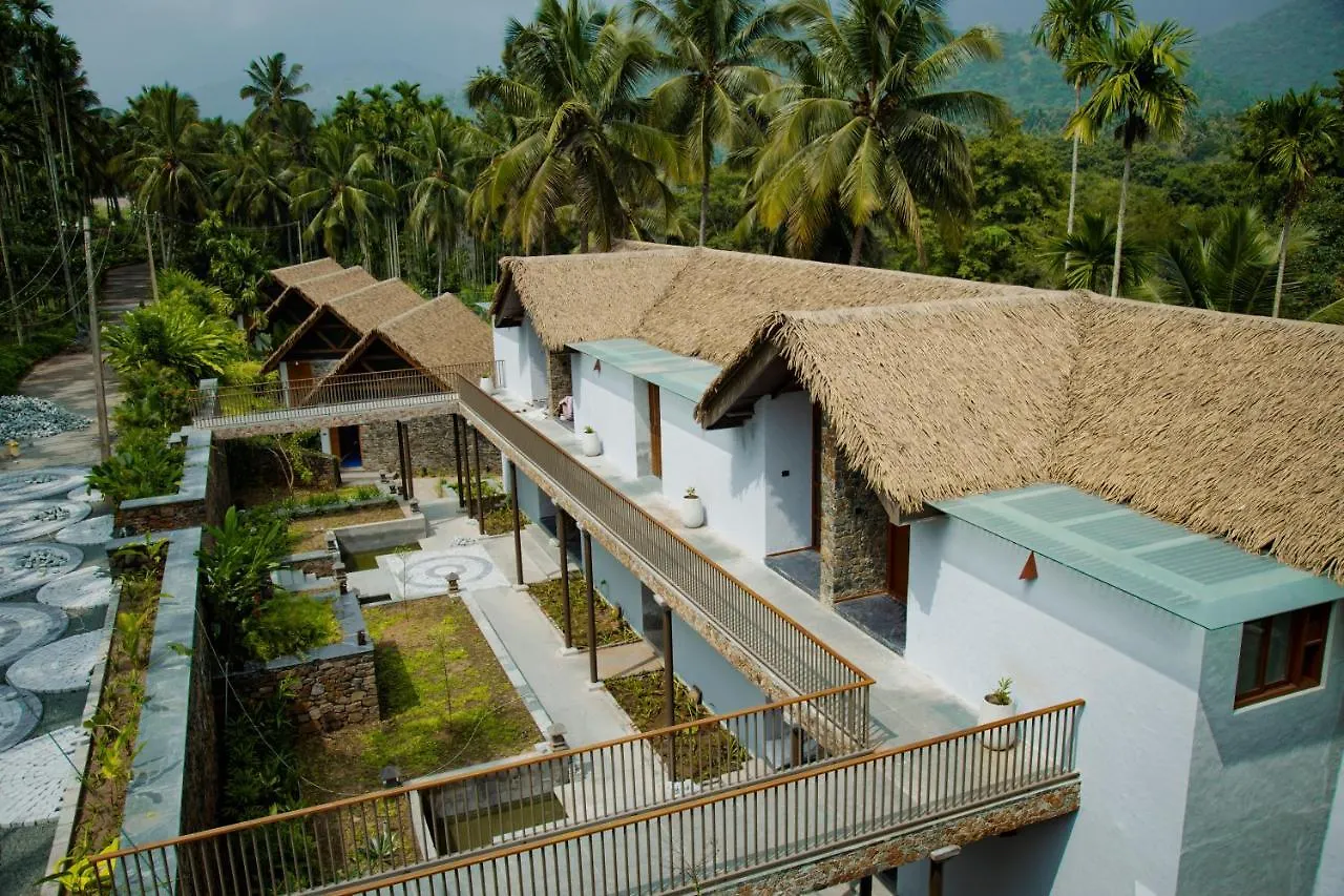 Maayaa Riverside Villa By Kpm Tripenta Attappadi 3*,