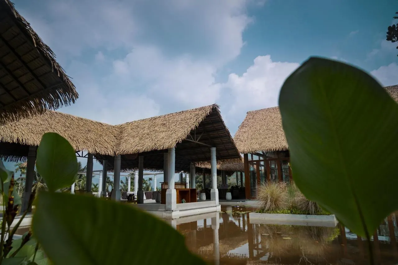 *** Hotel Maayaa Riverside Villa By Kpm Tripenta Attappādi Indien